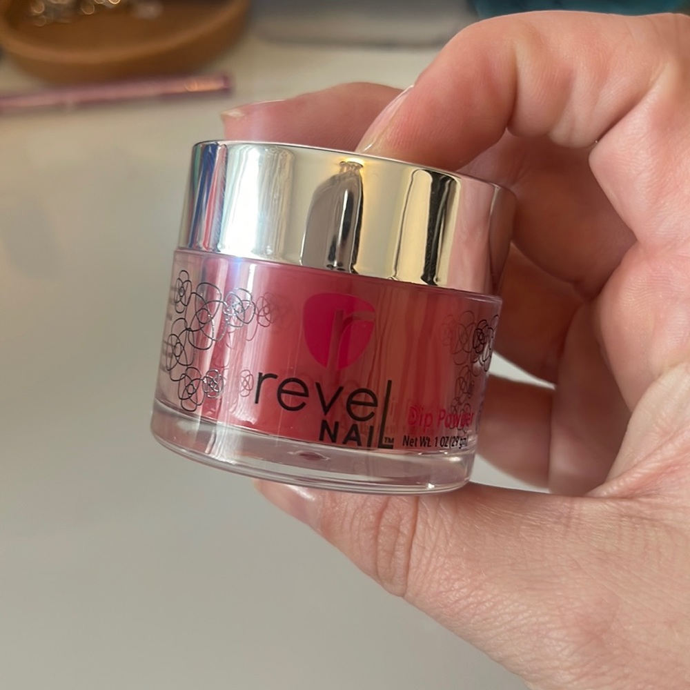 Revel nail dip powder nail polish, shade D247 Diva, 1oz jar